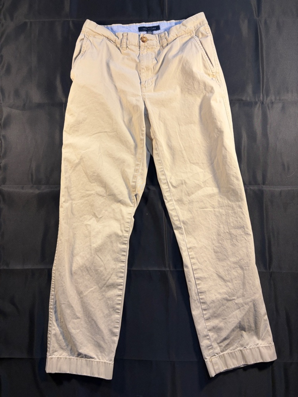 Tommy Hilfiger Men’s Chino Pants – Size 30x32 – Great Condition – Khaki